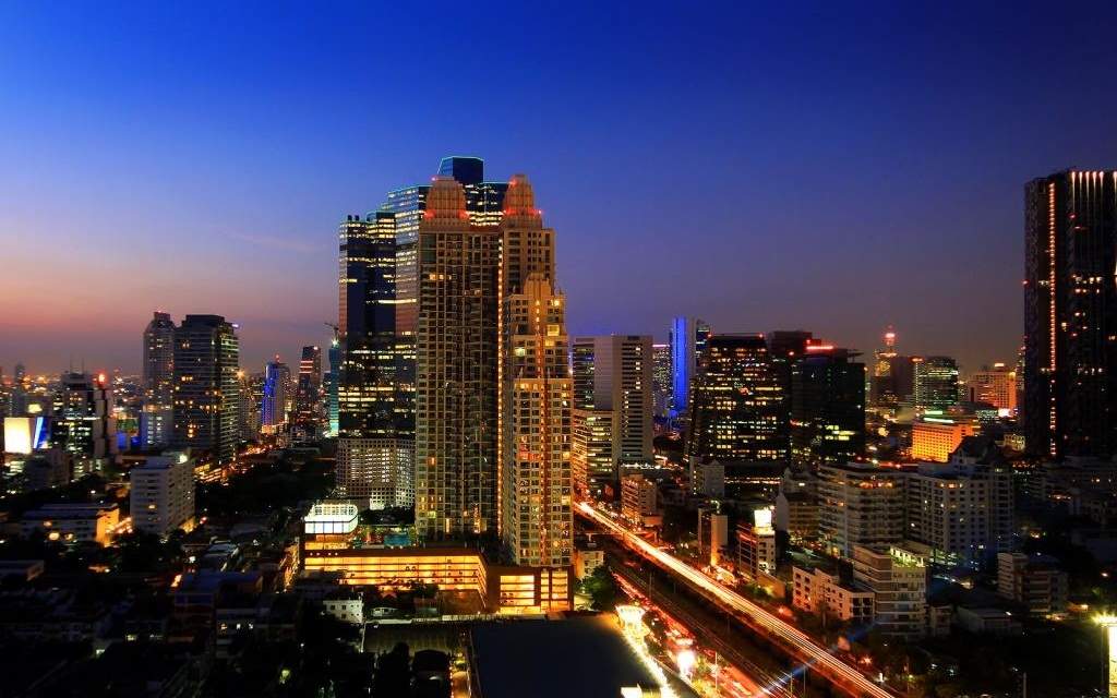 Anantara Sathorn Bangkok Hotel