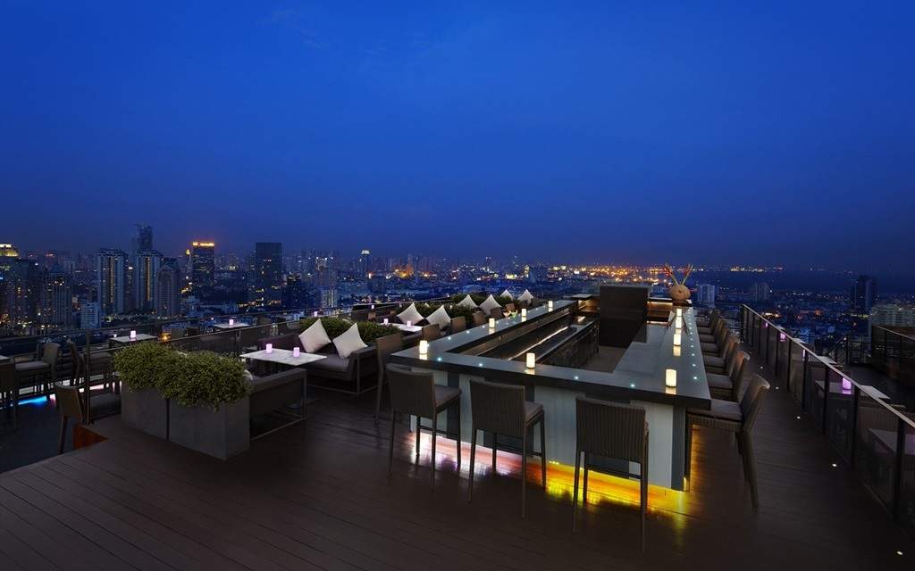 Anantara Sathorn Bangkok Roofstop Bar