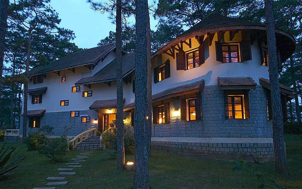 Ana Mandara Villas Dalat Resort & Spa overview