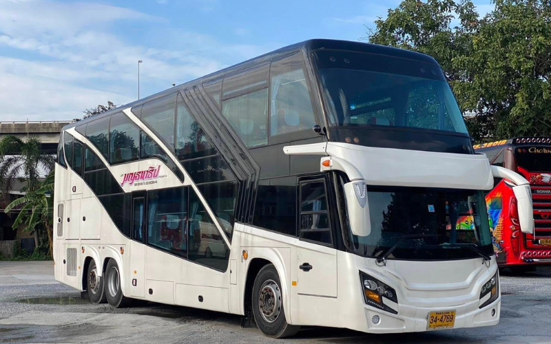 Vá a Krabi em ônibus VIP com conforto