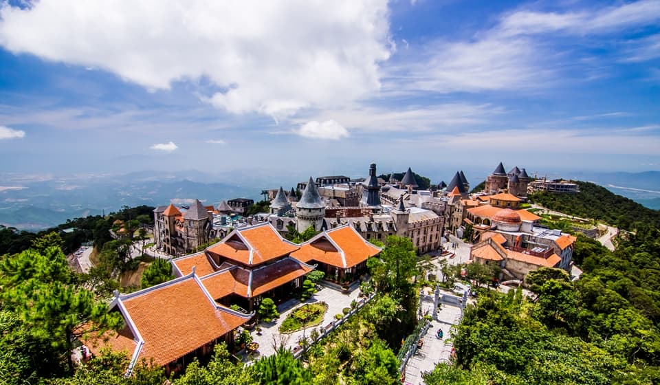 Vietnam Da Nang Ba Na Hill
