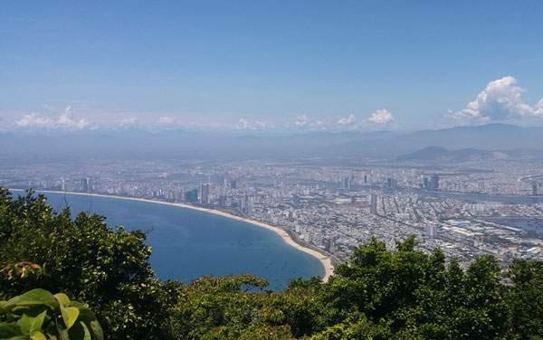 Da Nang - Spot of sandy beaches