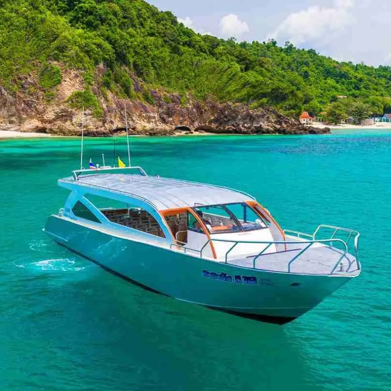 Christmas Point revela blocos e rica vida marinha