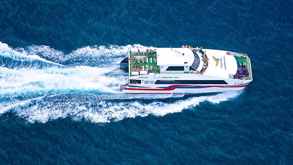 ferry in thailand