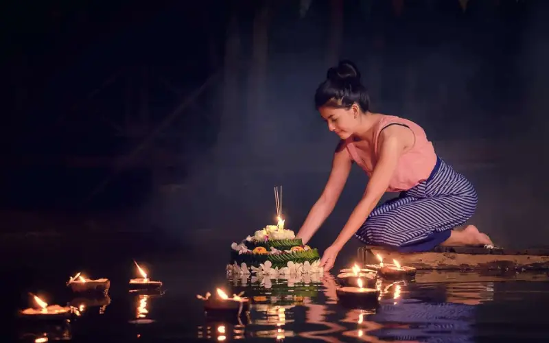 Lançar o Krathong