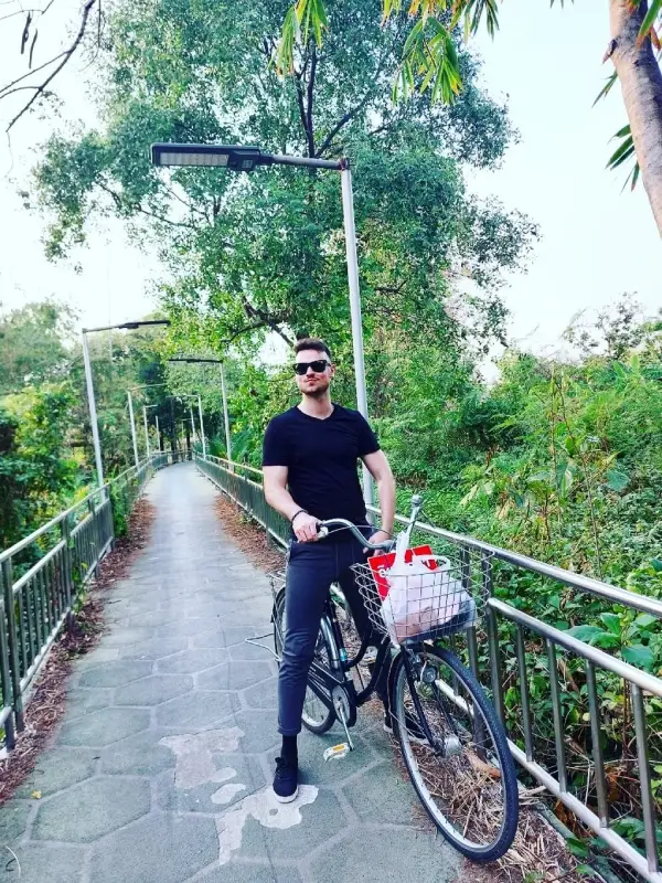 Visitantes podem alugar uma bicicleta e explorar os arredores do mercado