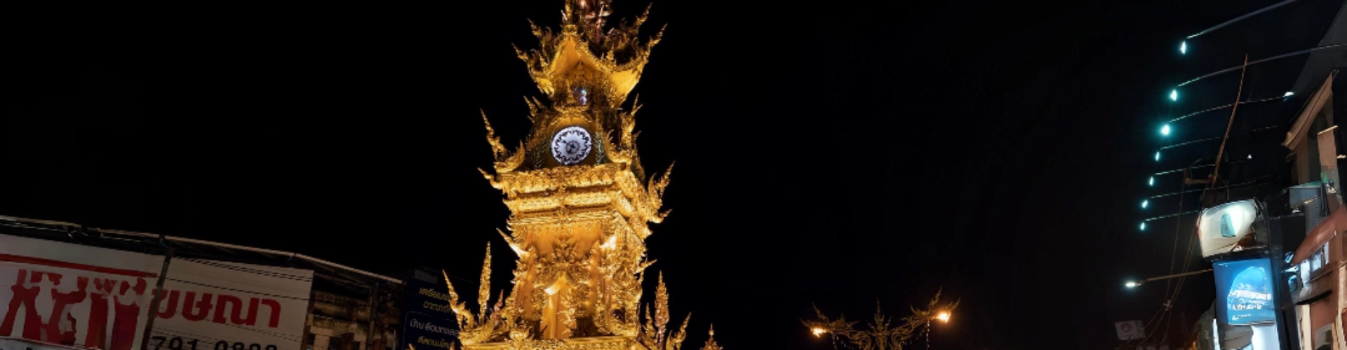 Viagem para Torre do Relógio de Chiang Rai