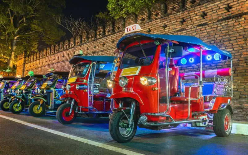 Escolha o transporte ideal conforme sua preferência e localização