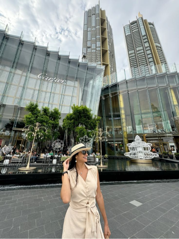 IconSiam é o destino icônico de compras e entretenimento ao longo do Rio Chao Phraya
