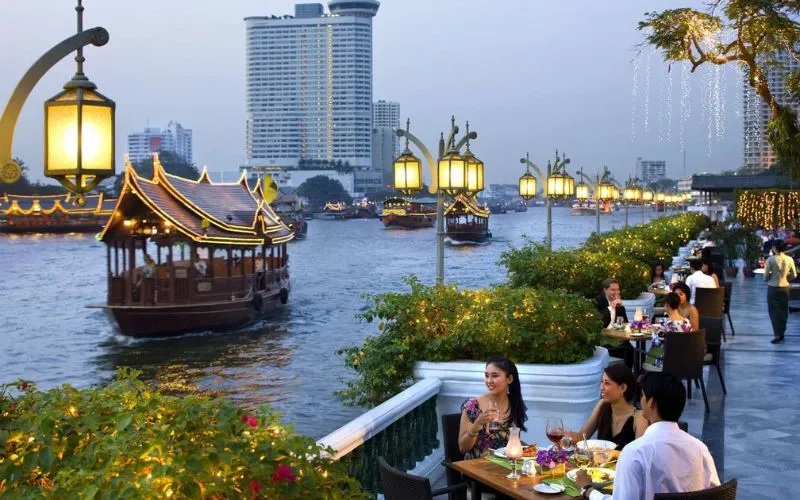 O Chao Phraya é o hiệu trưởng rio de Bangkok