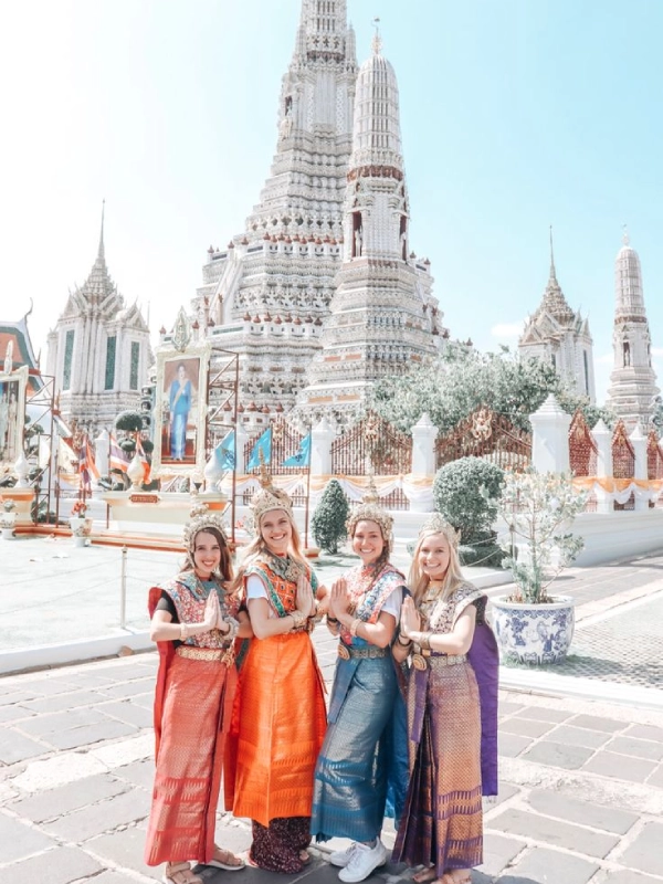 Bangcoc atrai turistas, especialmente do Brasil