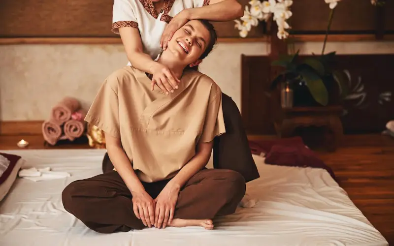 Massagem tailandesa relaxa e vale cada minuto