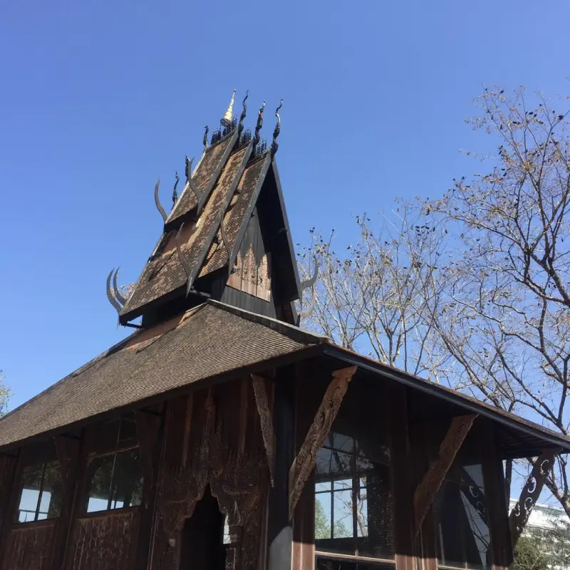 No Baan Dam, Dark Lanna e arte moderna se unem