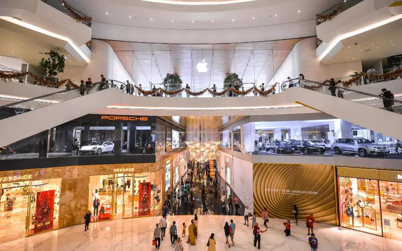 ICONSIAM fascina com luxo e descobertas