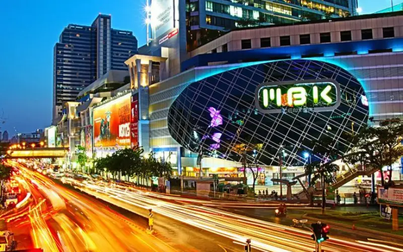 MBK Center é shopping grande e famoso em Bangkok