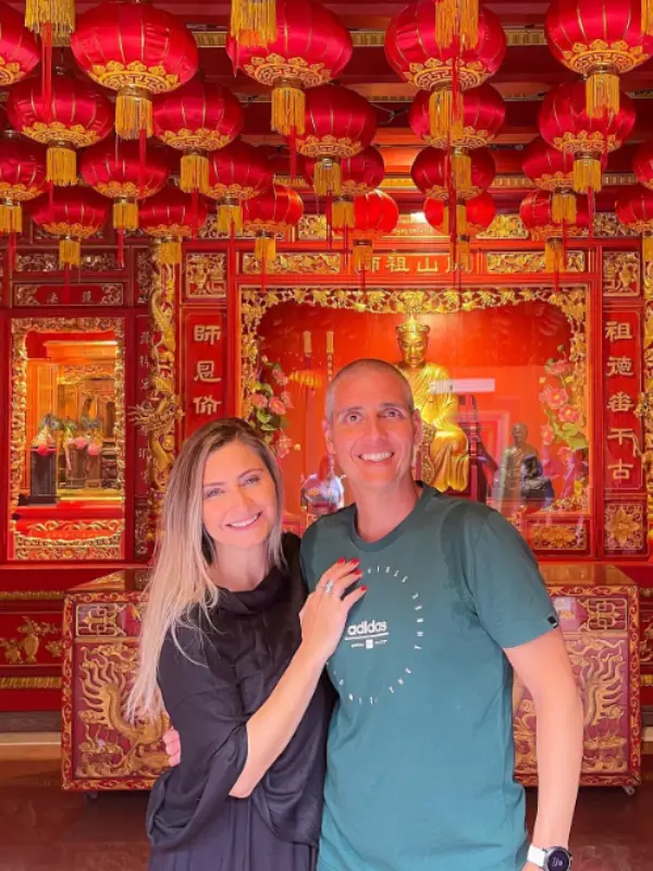 Admire altares, dragões e Budas antigos