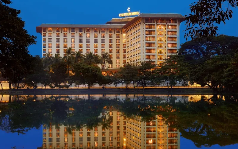 Chatrium Hotel à beira do rio é um refúgio tranquilo