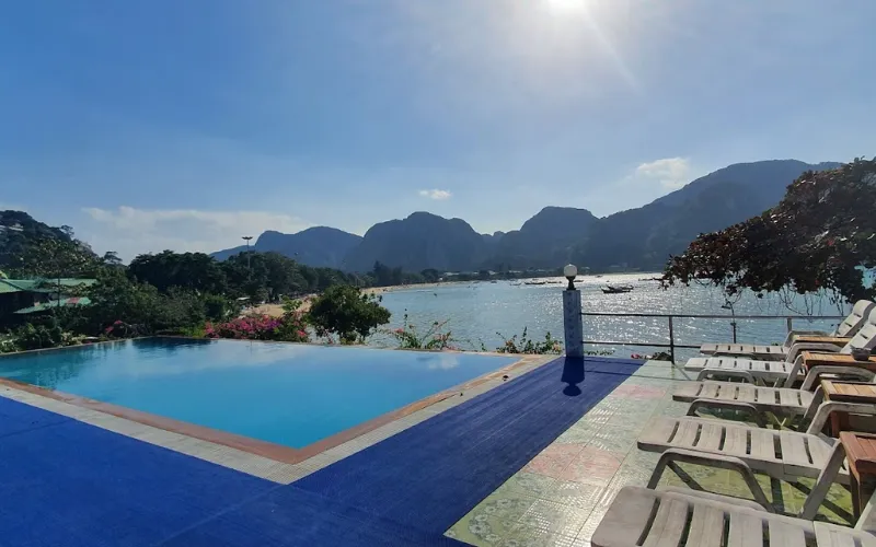 Resorts com piscina só aceitam hóspedes