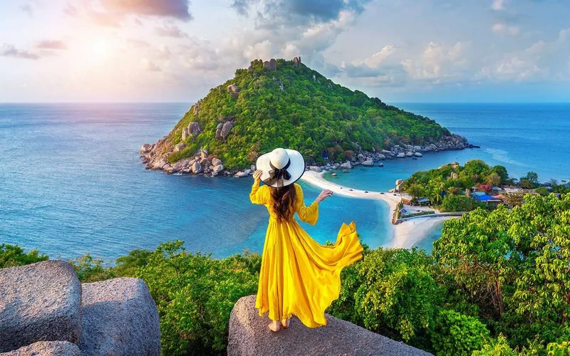 Koh Samui tem praias ensolaradas e vistas tranquilas do mar