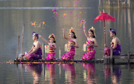 Pacote de viagem para Malásia, Singapura e Bali.