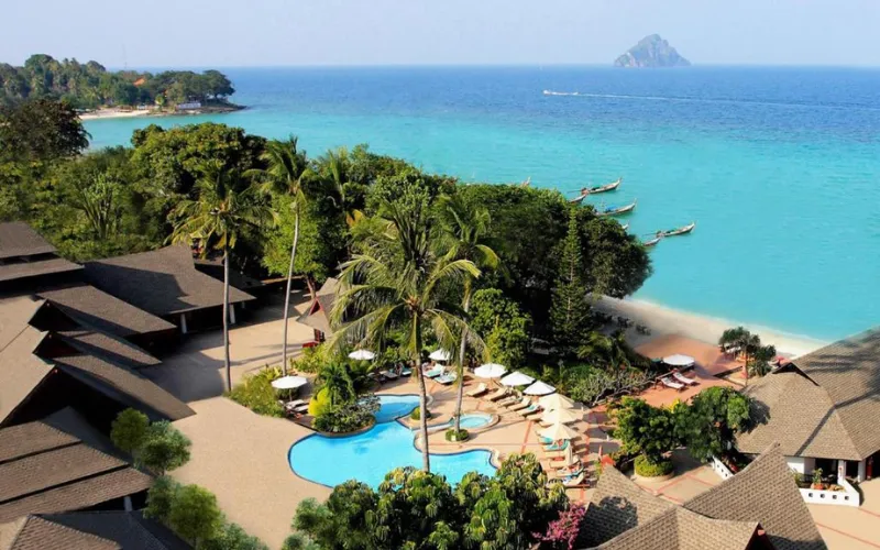 Fique perto de Monkey Beach no Holiday Resort