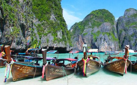 Bangkok, Chiang Mai, Koh Phi Phi, Phuket & Bali – 16 dias.