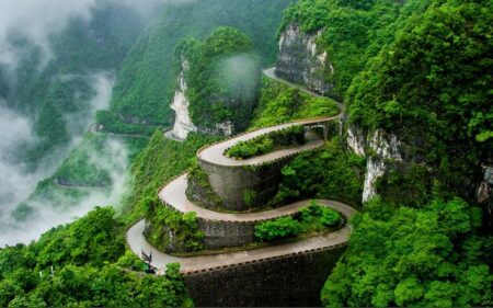 Viagem a Japão e China com Zhangjiajie Montanhas de Avatar