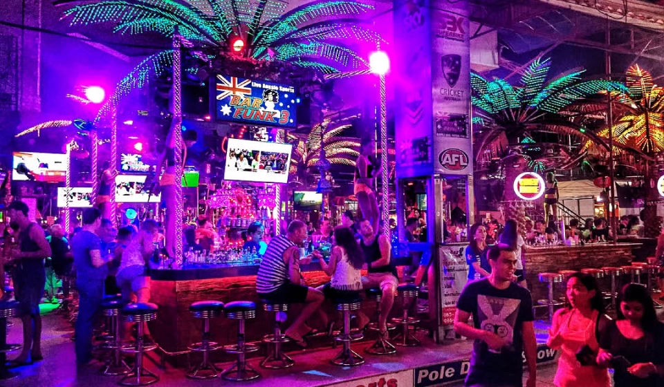 O que fazer em Phuket a noite