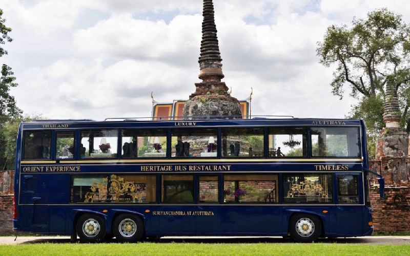 Explore Ayutthaya de ônibus com conforto e economia