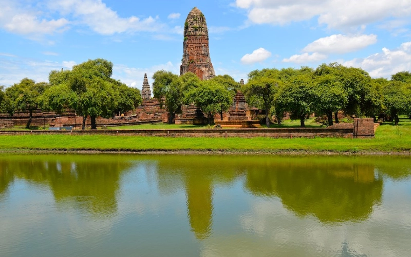 Wat Phra Ram reflete o passado eterno de Ayutthaya