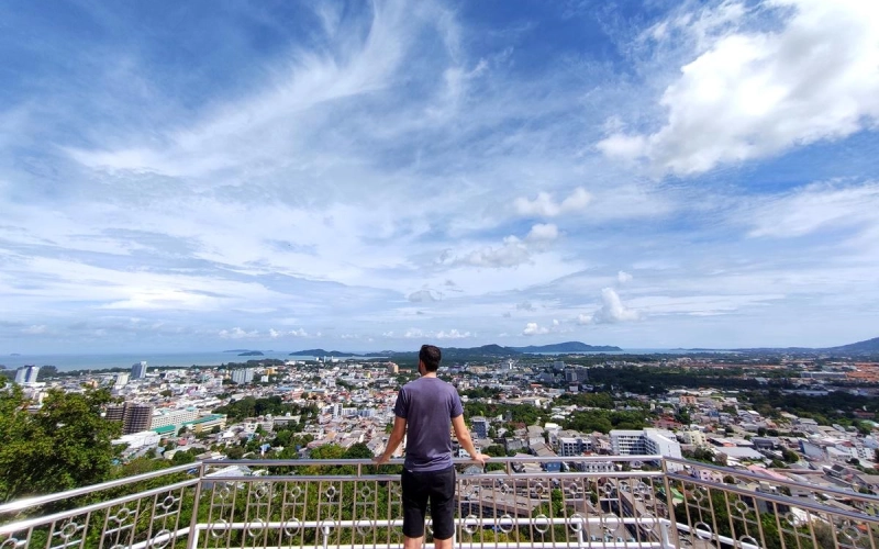 Cenário urbano e natureza combina com fotos leves e aventureiras
