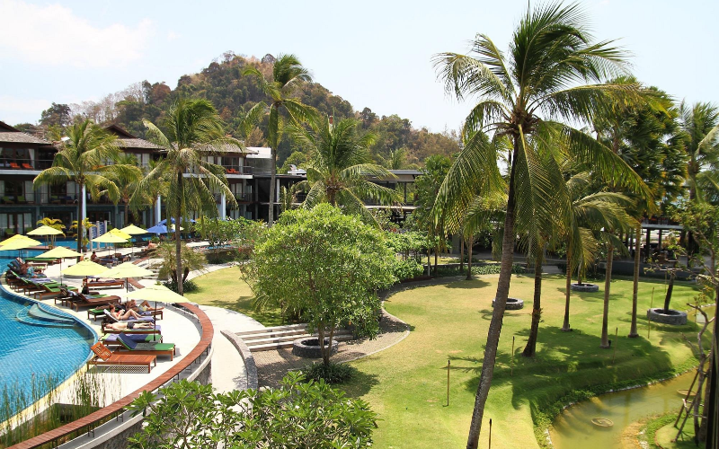 Ao Nang oferece muitos hotéis e resorts excelentes