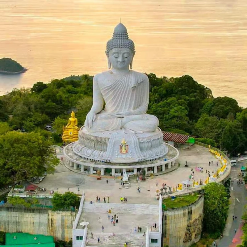 O Grande Buda é ícone famoso de Phuket