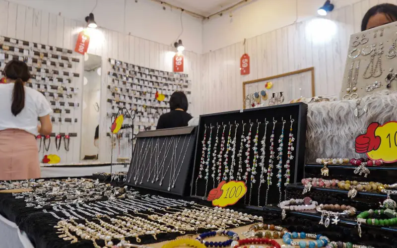 Garimpe acessórios baratos e divertidos