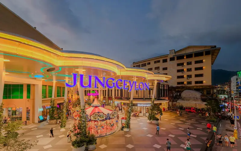 Passeie e compre no shopping Jungceylon