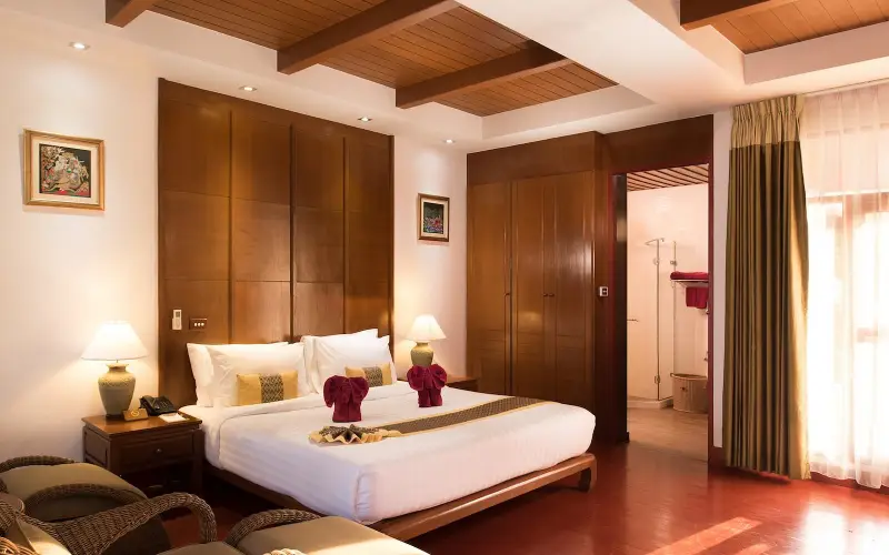 Os quartos são espaçosos, modernos e totalmente equipados para uma estadia confortável