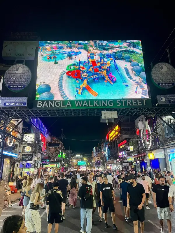 Viva a energia noturna da Bangla Road