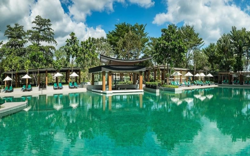 Área da piscina no Dusit Thani Krabi Beach Resort