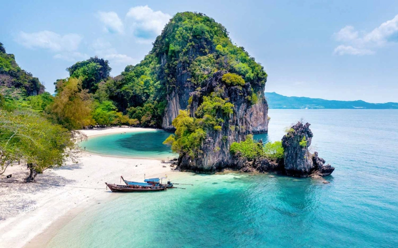 Krabi tem praias e falésias que impressionam