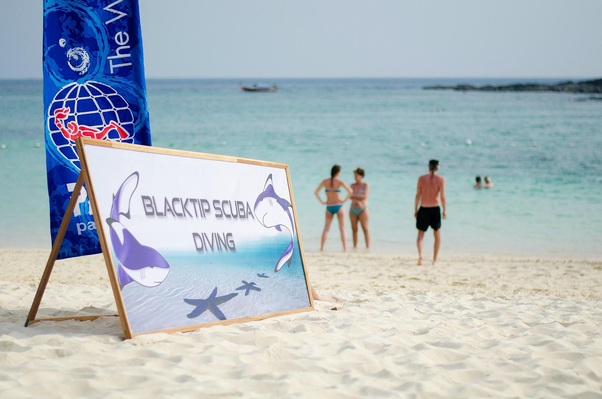 Mergulho com snorkel e cilindro são atividades imperdíveis aqui