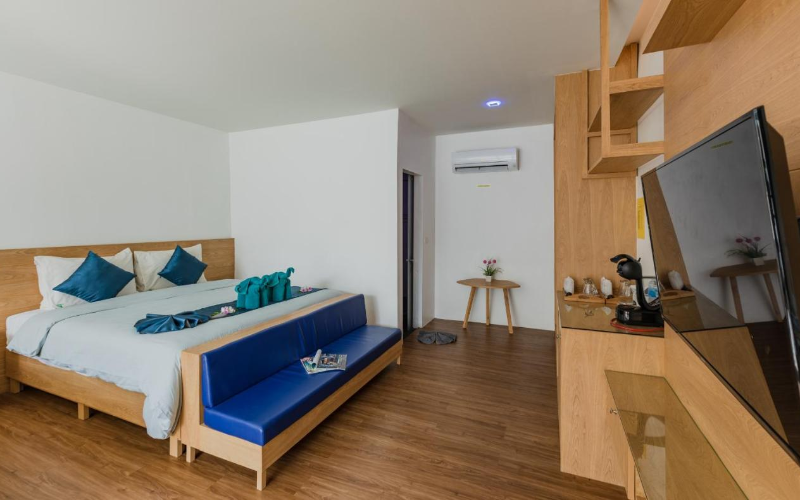 Os quartos são confortáveis e bem equipados