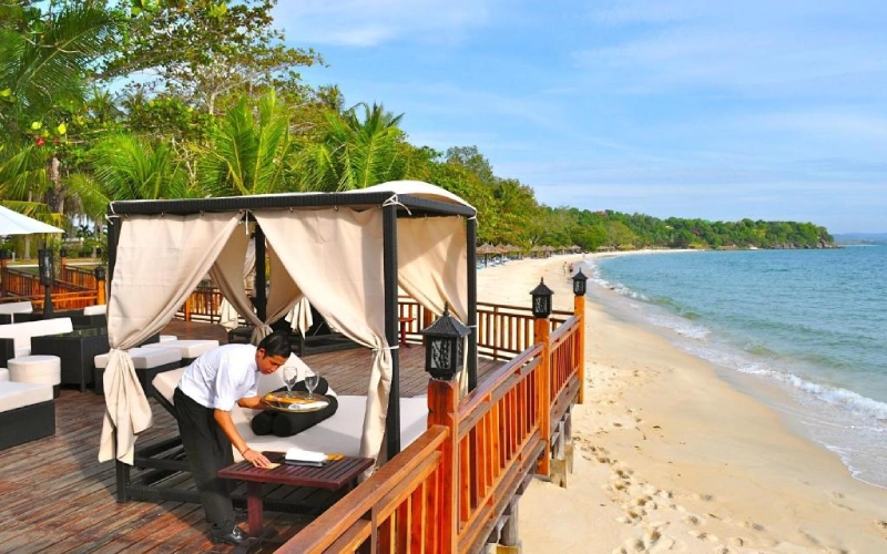 Equipe do Sokha Resort torna estadia acolhedora