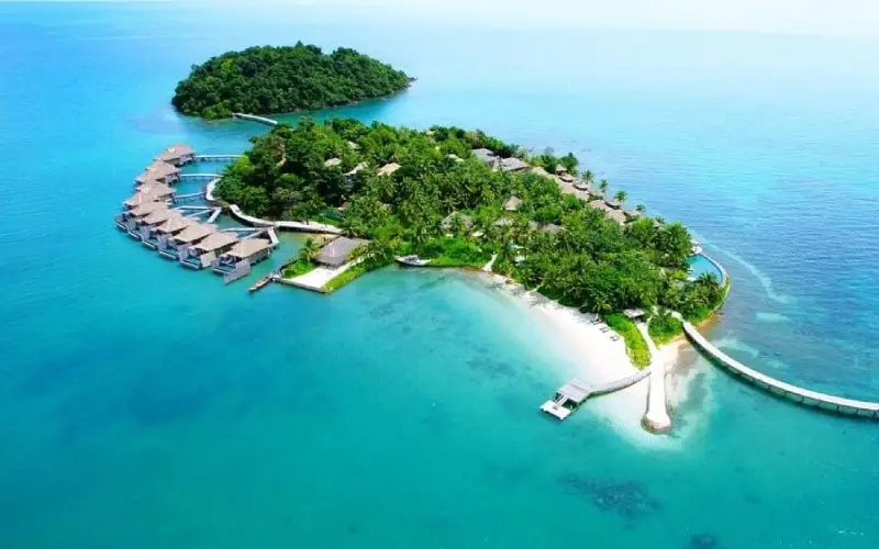 Koh Thmei é uma ilha serena dentro do Parque Nacional de Ream