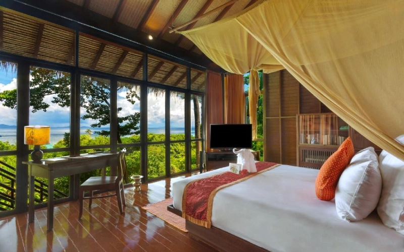 Zeavola Resort oferece hospedagem luxuosa em Phi Phi Don