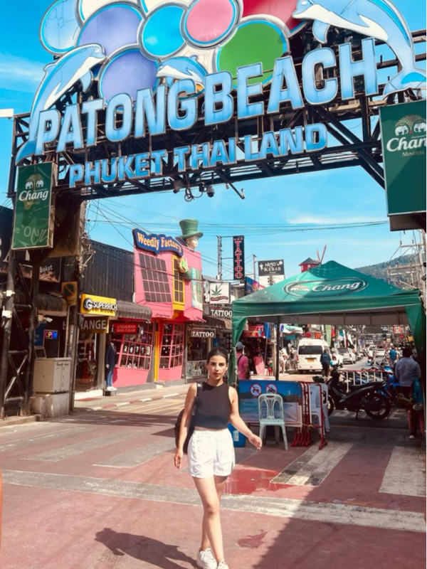 Patong Beach é a praia mais famosa de Phuket