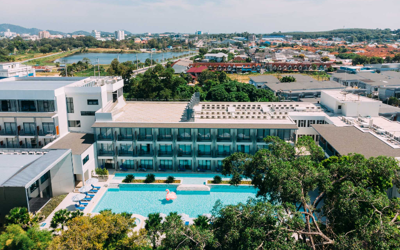 Seabed Grand Hotel oferece quartos modernos e piscina