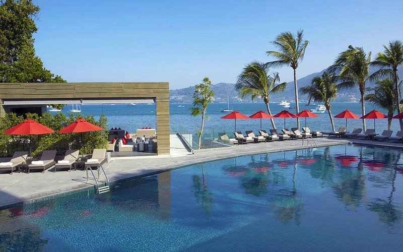 Amari Phuket à beira-mar rodeado de natureza