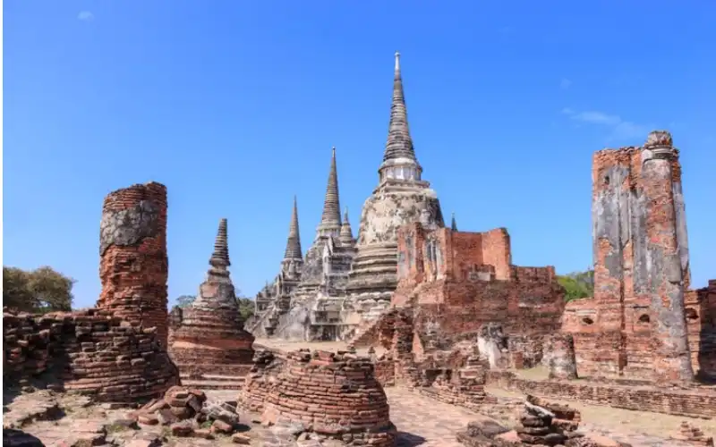 Explore a antiga capital da Tailândia no icônico Parque Histórico de Ayutthaya