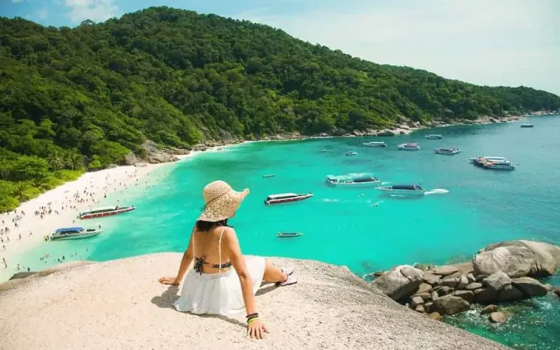 Ilhas Similan têm águas claras e recifes de corais