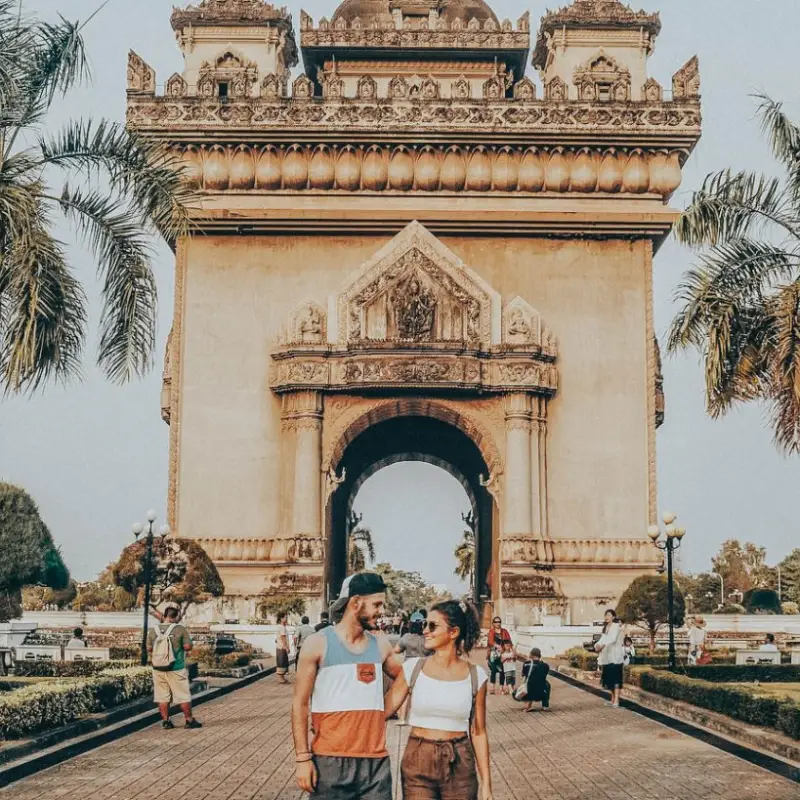 Patuxai é o arco icônico de Vientiane